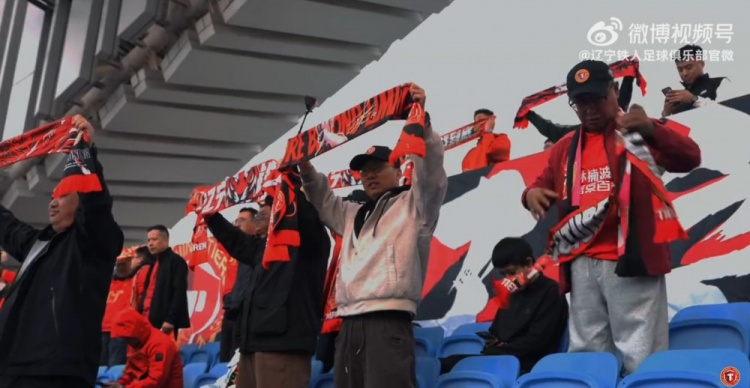 辽宁铁人客场读秒绝平 两进球被吹后92分钟抢回一分