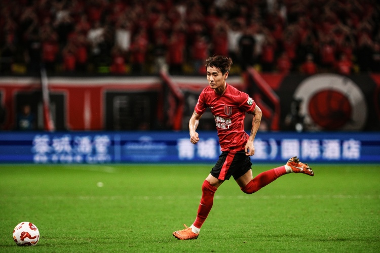 韦世豪里程碑之战传射建功 蓉城客胜国安领跑积分榜