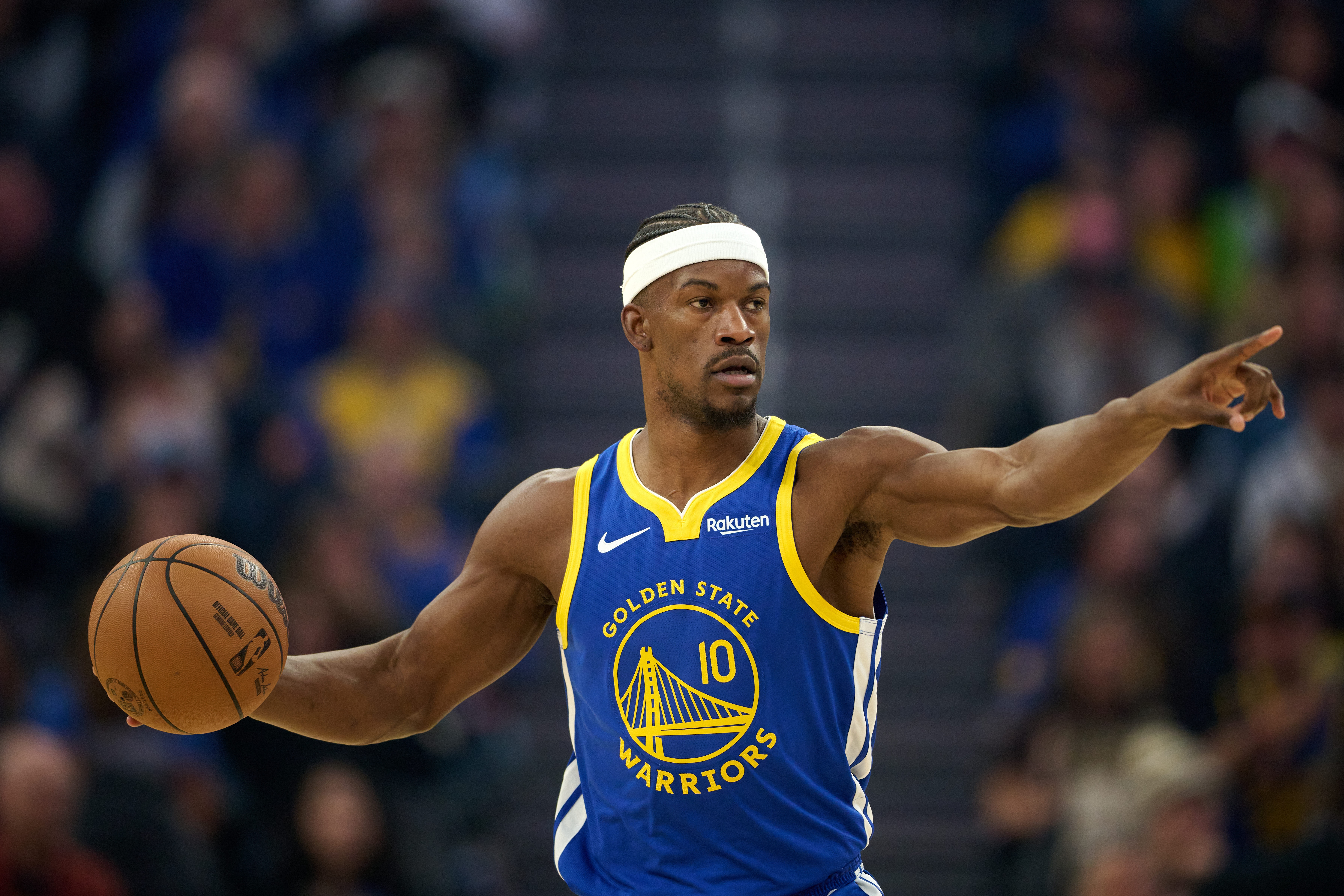 巴特勒社媒自宣附加赛小概率出战 艾特名记调侃伤情