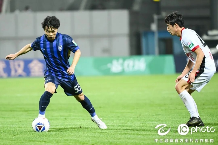 三镇B队主场一球告负 姜坤揽责称失利在教练组