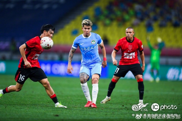 成都蓉城3-0河南，索罗金破门韦世豪拜合拉木建功