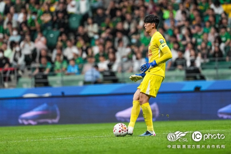 VAR三次介入 海港2-2客平国安 两度领先均被扳平 VAR三次介入 海港2-2客平国安 两度领先均被扳平