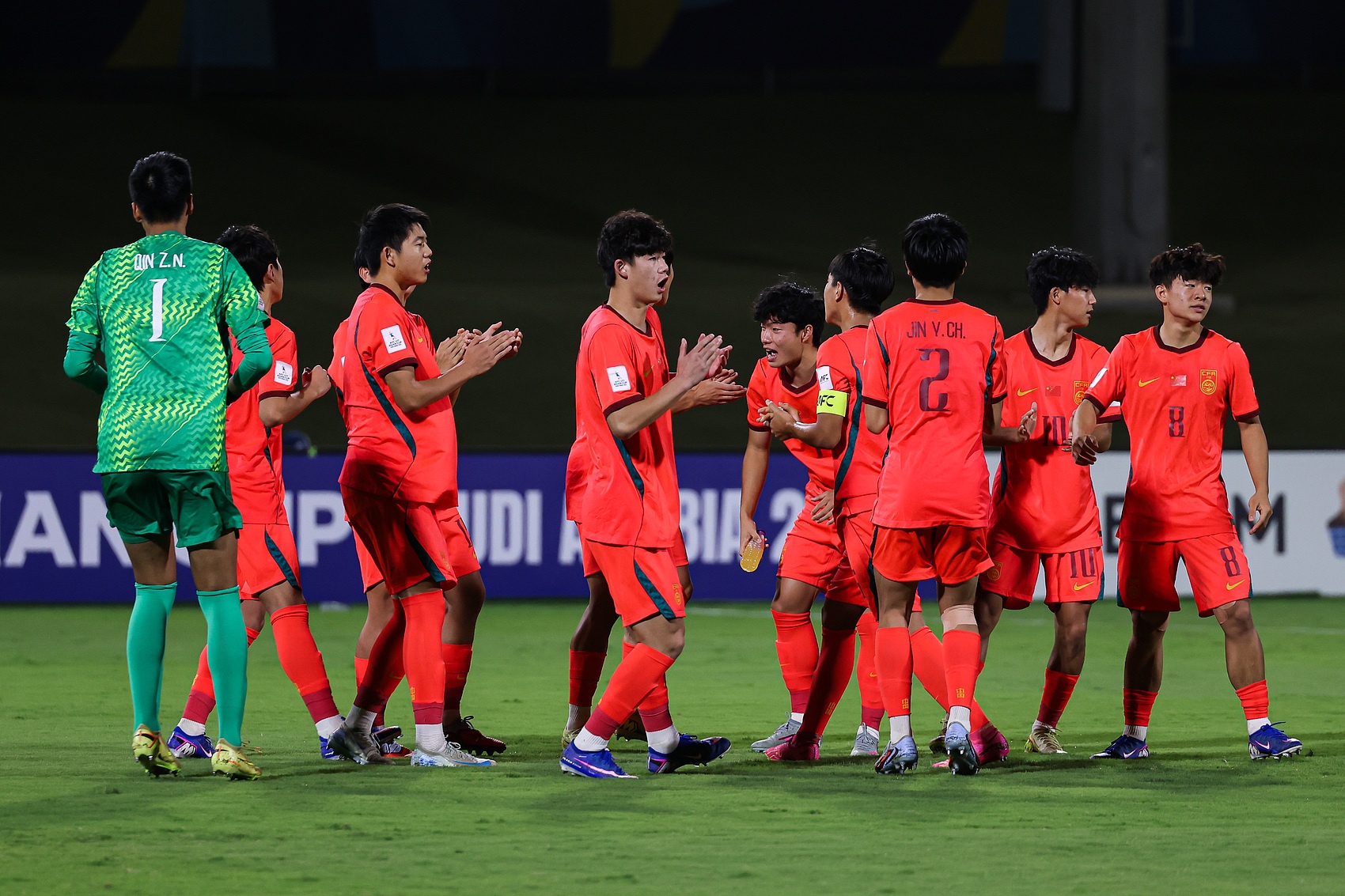 数据透视：04国少6人打入成年队，于大宝杨旭王大雷在列